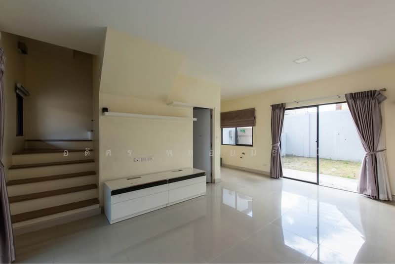 Siri Place Kalapapruek-Sathorn, Bangkok, Bang Wa, Phasi Charoen, Bangkok, 3 Bedrooms, 100 sqm, Townhouse For Rent, by Adisorn Ploymeerassamee, 500500951 - DDproperty.com