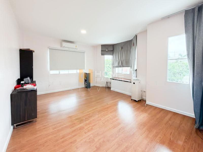 Siwalee Ratchaphruek, Nonthaburi, Ratchaphruek Road, Mahasawat, Bang Kruai, Nonthaburi, 3 Bedrooms, 240 sqm, Single Detached House For Sale, by HOME Real Estate Service, 500500965 - DDproperty.com