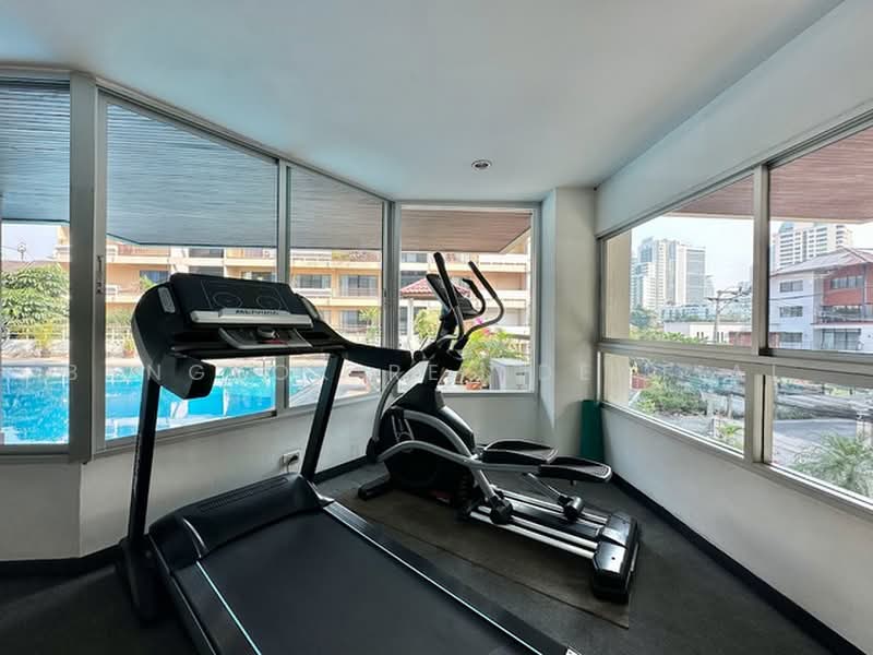 P.W.T. Mansion, Bangkok, 173/6 Soi Sukhumvit 16, Khlong Toei, Bangkok, 2 Bedrooms, 111 sqm, Apartment For Rent, by Bangkok Residential, 500500969 - DDproperty.com