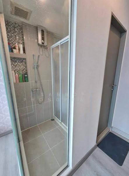 Life Ratchadapisek, Bangkok, 279 Ratchadapisaek Road, Huai Khwang, Bangkok, 2 Bedrooms, 66 sqm, Condo For Rent, by Sannop Phongpraphan, 500500974 - DDproperty.com