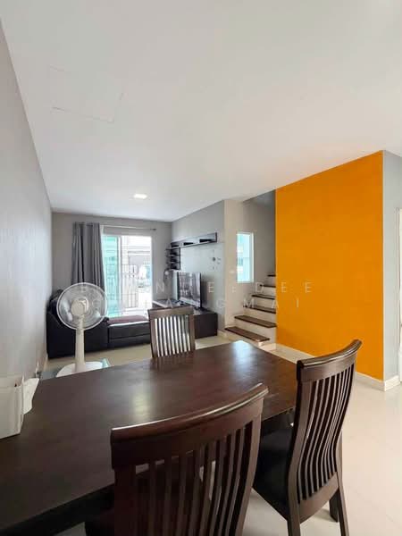 Townhome for rent near Big C Mae Hia, Chiang Mai Rental Price: 16,000 THB / month Property No.9H1093, Chiang Mai, Mae Hia, Muang Chiang Mai, Chiang Mai, 3 Bedrooms, 100 sqm, Townhouse For Rent, by Baandeedee Chiangmai, 500500993 - DDproperty.com