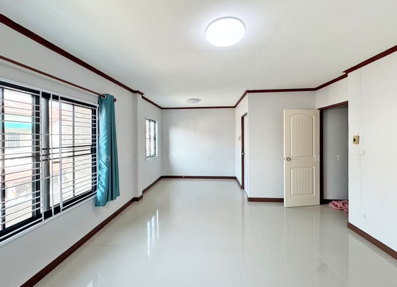 Piyawararom 1 Bang Bua Thong, Nonthaburi, Soi Piyawararom Village, Bang Bua Thong, Nonthaburi, 4 Bedrooms, 100 sqm, Townhouse For Sale, by The Best Property อุ๋ย, 500501016 - DDproperty.com