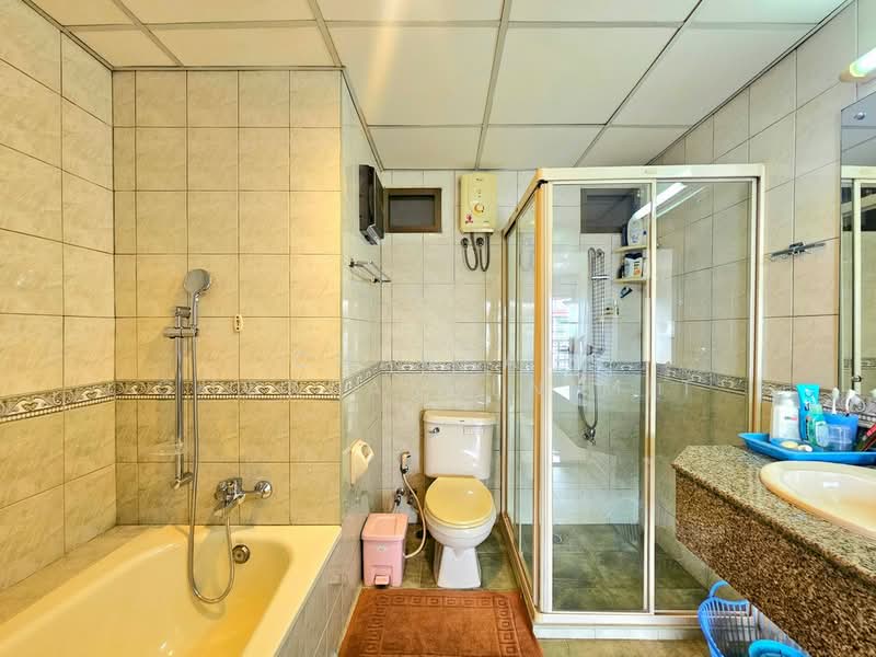 Baan Rabiang Chan, Phetchaburi, Cha-am, Cha-Am, Phetchaburi, 4 Bedrooms, 122 sqm, Condo For Sale, by Chanpat Choksakulnimit, 500501040 - DDproperty.com