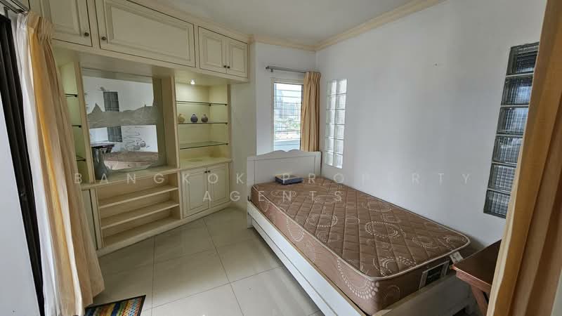 Fifty Fifth Tower, Bangkok, 84 Soi Sukhumvit 55, Sukhumvit Road, Khlong Tan Nua, Watthana, Bangkok, 3 Bedrooms, 165 sqm, Condo For Rent, by BANGKOK PROPERTY AGENTS, 500501085 - DDproperty.com
