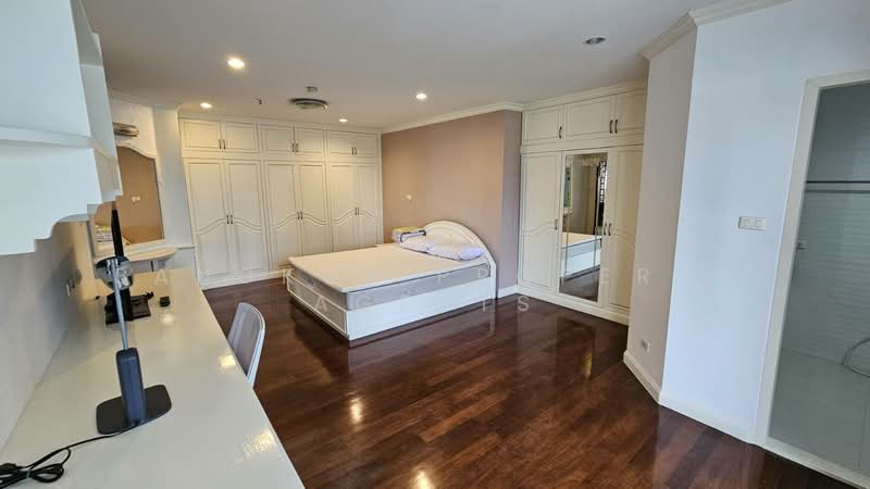Fifty Fifth Tower, Bangkok, 84 Soi Sukhumvit 55, Sukhumvit Road, Khlong Tan Nua, Watthana, Bangkok, 3 Bedrooms, 165 sqm, Condo For Rent, by BANGKOK PROPERTY AGENTS, 500501085 - DDproperty.com