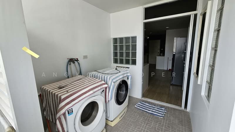 Fifty Fifth Tower, Bangkok, 84 Soi Sukhumvit 55, Sukhumvit Road, Khlong Tan Nua, Watthana, Bangkok, 3 Bedrooms, 165 sqm, Condo For Rent, by BANGKOK PROPERTY AGENTS, 500501085 - DDproperty.com