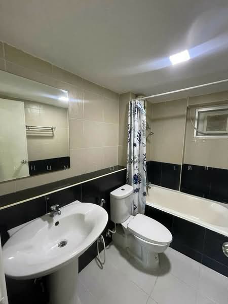 Thonglor Tower, Bangkok, Soi Thonglor, Sukhumvit 55 Road, Khlongtoei Nua, Watthana, Bangkok, 2 Bedrooms, 50 sqm, Condo For Rent, by Khun Toey เตย, 500501099 - DDproperty.com