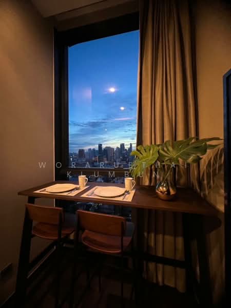 The Esse Sukhumvit 36, Bangkok, Soi Sukhumvit 36, Sukhumvit Road, Phra Kanong, Khlong Toei, Bangkok, 1 Bedroom, 42 sqm, Condo For Rent, by Woraruethai Klumbun, 500501112 - DDproperty.com