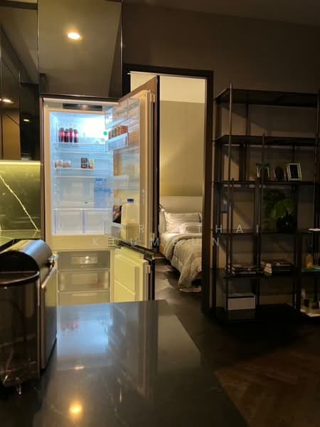 The Esse Sukhumvit 36, Bangkok, Soi Sukhumvit 36, Sukhumvit Road, Phra Kanong, Khlong Toei, Bangkok, 1 Bedroom, 42 sqm, Condo For Rent, by Woraruethai Klumbun, 500501112 - DDproperty.com