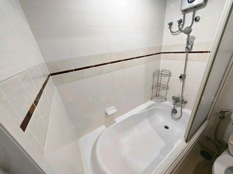 Lumpini Place Phahol-Saphankhwai, Bangkok, 171 Pradipat Road, Samsen Nai, Phaya Thai, Bangkok, 2 Bedrooms, 65 sqm, Condo For Sale, by Bangkok Agent Co.,Ltd., 500501187 - DDproperty.com