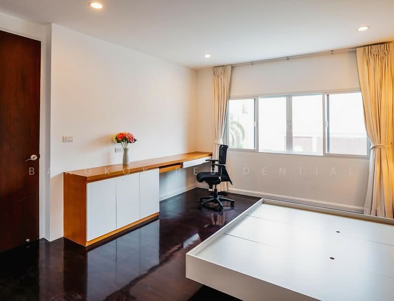Townhouse, กรุงเทพ, Rama 4 Road, ทุ่งมหาเมฆ, สาทร, กรุงเทพ, 350 ตร.ม., ทาวน์เฮ้าส์ ให้เช่า, โดย Bangkok Residential, 500501189 - DDproperty.com