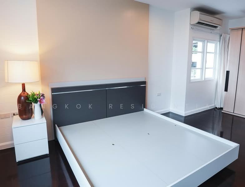 Townhouse, กรุงเทพ, Rama 4 Road, ทุ่งมหาเมฆ, สาทร, กรุงเทพ, 350 ตร.ม., ทาวน์เฮ้าส์ ให้เช่า, โดย Bangkok Residential, 500501189 - DDproperty.com