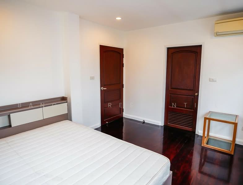 Townhouse, Bangkok, Rama 4 Road, Thung Maha Mek, Sathon, Bangkok, 3 Bedrooms, 350 sqm, Townhouse For Rent, by Bangkok Residential, 500501189 - DDproperty.com