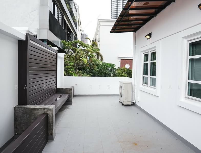 Townhouse, กรุงเทพ, Rama 4 Road, ทุ่งมหาเมฆ, สาทร, กรุงเทพ, 350 ตร.ม., ทาวน์เฮ้าส์ ให้เช่า, โดย Bangkok Residential, 500501189 - DDproperty.com