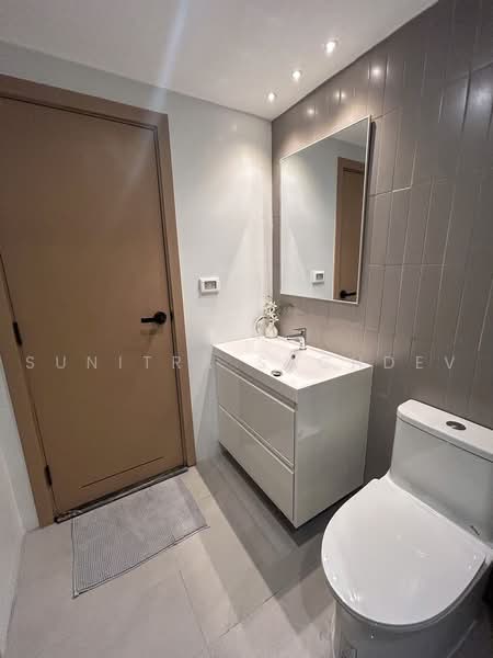 Floraville Condominium, Bangkok, 51 Pattanakarn, Suan Luang, Bangkok, 2 Bedrooms, 122 sqm, Condo For Sale, by Sunitra Sachdev, 500501192 - DDproperty.com