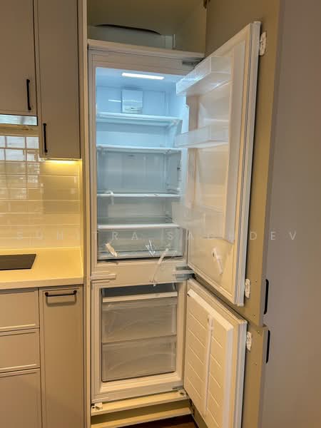 Floraville Condominium, Bangkok, 51 Pattanakarn, Suan Luang, Bangkok, 2 Bedrooms, 122 sqm, Condo For Sale, by Sunitra Sachdev, 500501192 - DDproperty.com