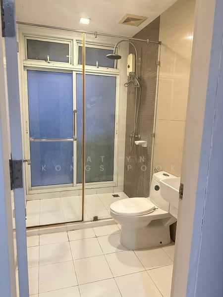 The Bloom Sukhumvit 71, Bangkok, Soi Sukhumvit 71, Phra Kanong Nua, Watthana, Bangkok, 1 Bedroom, 34 sqm, Condo For Rent, by Natlyn Kongsapook, 500501209 - DDproperty.com