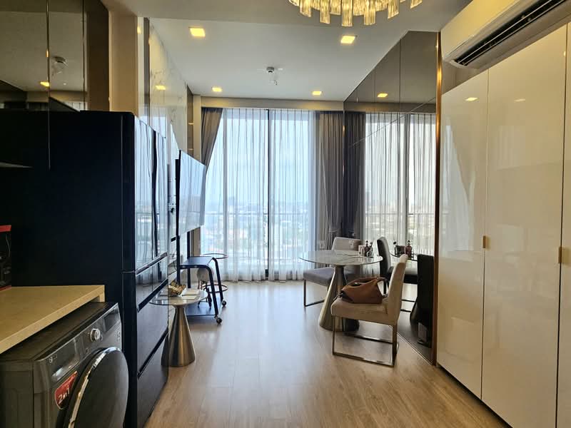 Centric Ratchayothin, Bangkok, 1656 Phahonyothin Rd, Lat Yao, Chatuchak, Bangkok, 1 Bedroom, 52 sqm, Condo For Rent, by อชิรวัชร์, 500501214 - DDproperty.com