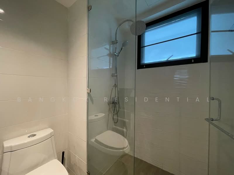 Villa Bajaj, Bangkok, Soi Sukhumvit 19, Khlongtoei Nua, Watthana, Bangkok, 3 Bedrooms, 240 sqm, Apartment For Rent, by Bangkok Residential, 500501226 - DDproperty.com