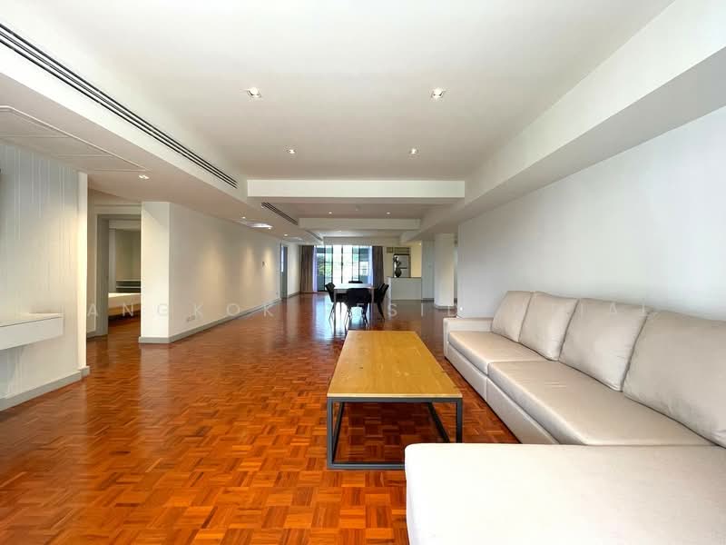 Villa Bajaj, Bangkok, Soi Sukhumvit 19, Khlongtoei Nua, Watthana, Bangkok, 3 Bedrooms, 240 sqm, Apartment For Rent, by Bangkok Residential, 500501226 - DDproperty.com