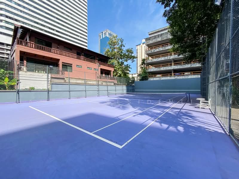 Villa Bajaj, Bangkok, Soi Sukhumvit 19, Khlongtoei Nua, Watthana, Bangkok, 3 Bedrooms, 240 sqm, Apartment For Rent, by Bangkok Residential, 500501226 - DDproperty.com