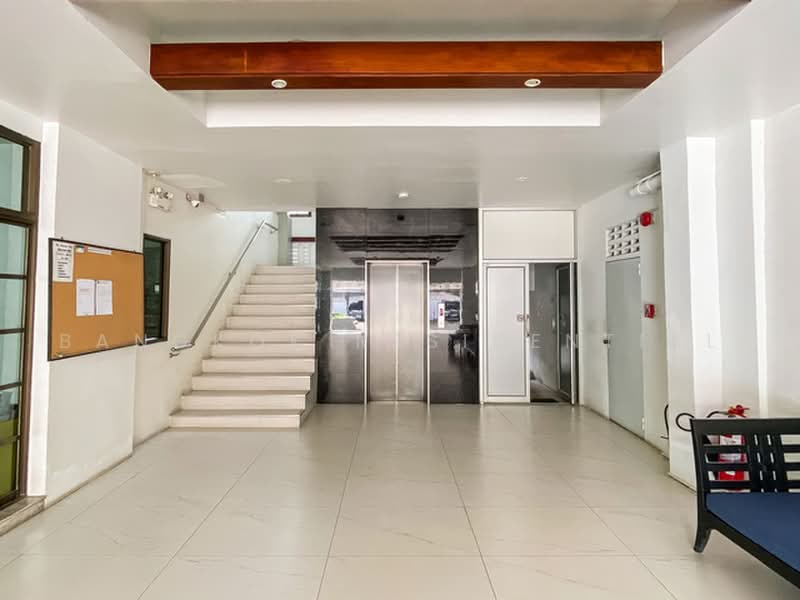 Villa Bajaj, Bangkok, Soi Sukhumvit 19, Khlongtoei Nua, Watthana, Bangkok, 3 Bedrooms, 240 sqm, Apartment For Rent, by Bangkok Residential, 500501226 - DDproperty.com
