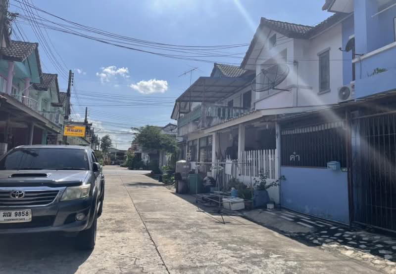 Green Garden Home Klong 11, Pathum Thani, Bung Nam Rak, Thanyaburi, Pathum Thani, 4 Bedrooms, 102 sqm, Townhouse For Sale, by เทวฤทธิ์ แผ่นคำ, 500501230 - DDproperty.com