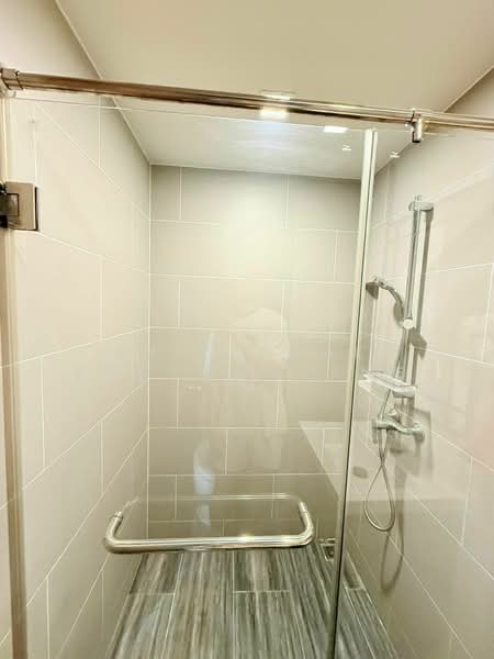 Maestro 14 Siam-Ratchathewi, Bangkok, Soi Phaya Nak, Thanon Phetchaburi, Ratchathewi, Bangkok, 2 Bedrooms, 65 sqm, Condo For Sale, by Kritaphak Khongmueang, 500501237 - DDproperty.com