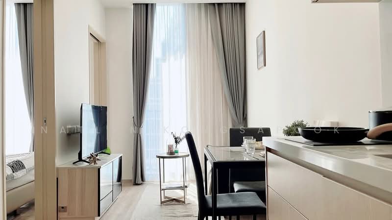 Noble State 39, Bangkok, 35 Soi Sukhumvit 39, Khlong Tan Nua, Watthana, Bangkok, 1 Bedroom, 34 sqm, Condo For Rent, by Natlyn Kongsapook, 500501254 - DDproperty.com
