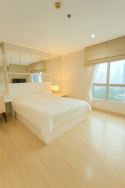 Life @ Sathorn 10, Bangkok, 48 Soi Sathorn 10, Sathorn Road, Silom, Bang Rak, Bangkok, 1 Bedroom, 48 sqm, Condo For Rent, by Kritaphak Khongmueang, 500501256 - DDproperty.com