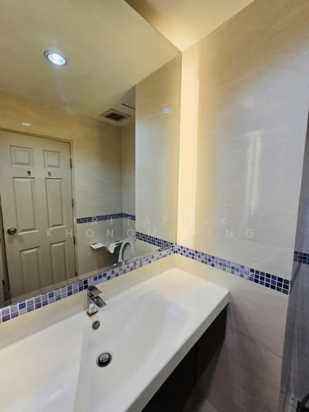 Life @ Sathorn 10, Bangkok, 48 Soi Sathorn 10, Sathorn Road, Silom, Bang Rak, Bangkok, 1 Bedroom, 48 sqm, Condo For Rent, by Kritaphak Khongmueang, 500501256 - DDproperty.com