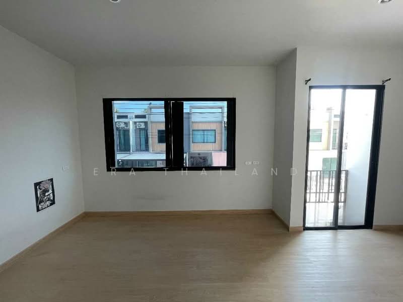 S Gate Town Ratchaphruek-Tivanon, Pathum Thani, Soi Plai Bua Phatthana, Bang Khu Wat Subdistrict, Mueang Pathum Thani District, Pathum Thani Province, Bang Khu Wat, Muang Pathum Thani, Pathum Thani, 4 Bedrooms, 128 sqm, Townhouse For Sale, by ERA Thailand, 500501261 - DDproperty.com