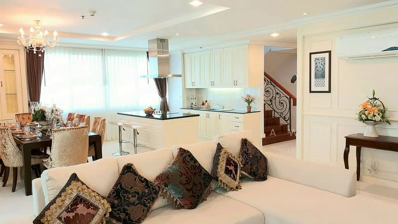 Piyathip Place, Bangkok, 24 Soi Prommitr, Khlong Tan Nua, Watthana, Bangkok, 4 Bedrooms, 375 sqm, Apartment For Rent, by Sarawut Ratchawong, 500501270 - DDproperty.com