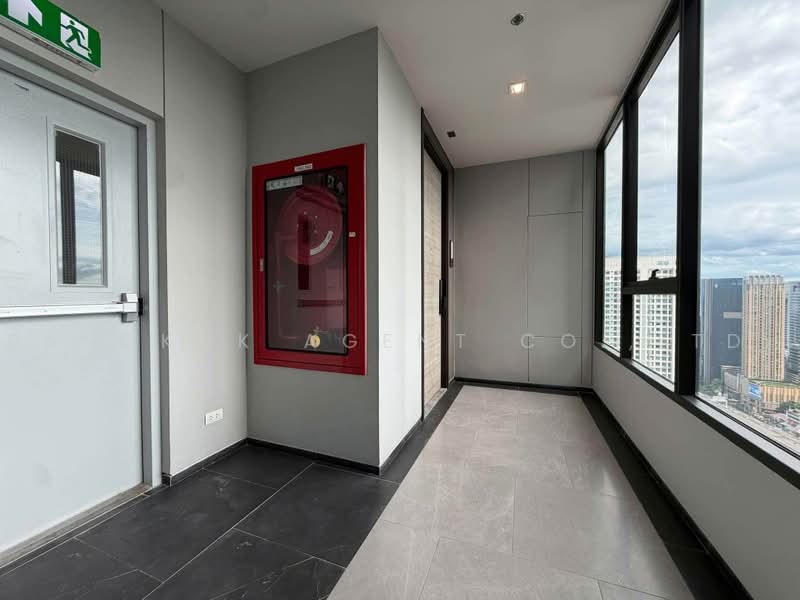 The Crest Park Residences, Bangkok, 1198 Phahonyothin Road, Jom Phon, Chatuchak, Bangkok, 2 Bedrooms, 50 sqm, Condo For Sale, by Bangkok Agent Co.,Ltd., 500501272 - DDproperty.com