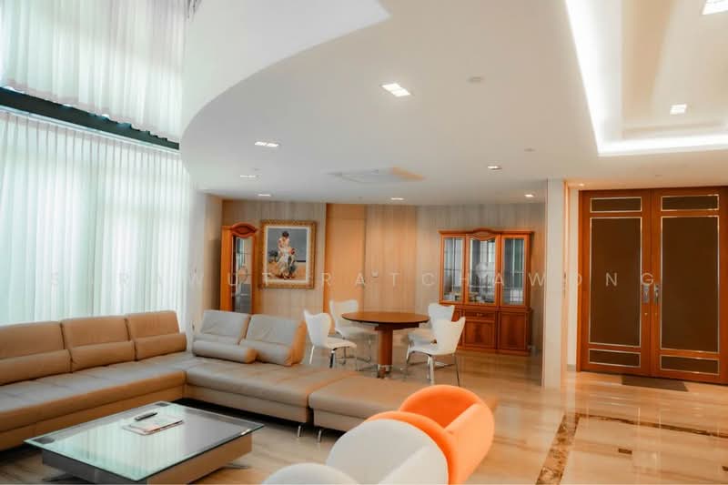 Royal River Place : รอยัล ริเวอร์ เพลส, กรุงเทพ, ถนนพระราม 3, บางโพงพาง, ยานนาวา, กรุงเทพ, 539 ตร.ม., คอนโด ให้เช่า, โดย Sarawut Ratchawong, 500501291 - DDproperty.com
