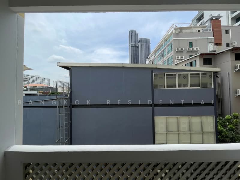 The Pentacles, Bangkok, 303 Thong Lo 15 Alley, Khlong Tan Nua, Watthana, Bangkok, 3 Bedrooms, 190 sqm, Apartment For Rent, by Bangkok Residential, 500501314 - DDproperty.com