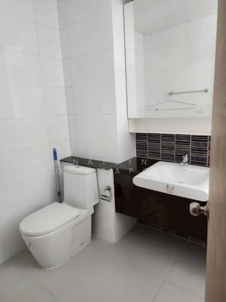 The Coast, Bangkok, 3888 Sukhumvit Road, Bang Na Tai, Bang Na, Bangkok, 2 Bedrooms, 62 sqm, Condo For Rent, by Natlyn Kongsapook, 500501320 - DDproperty.com