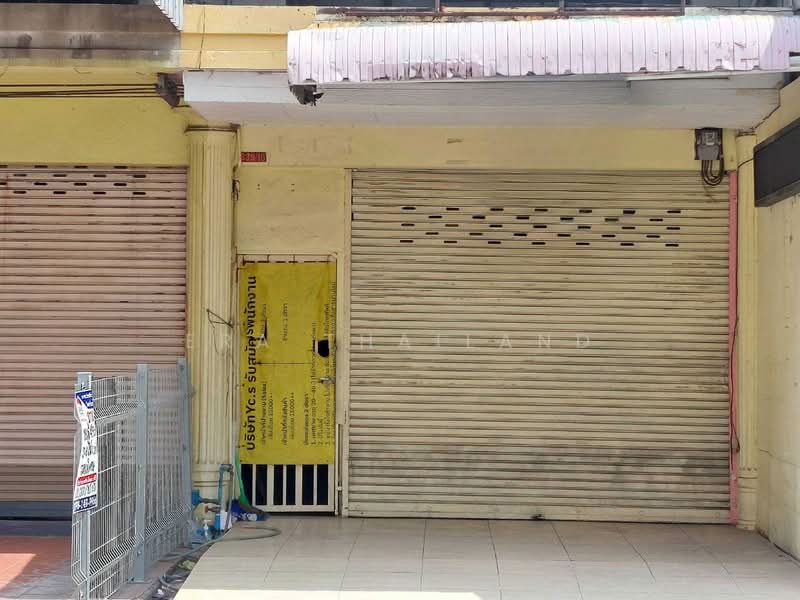 ขายและให้เช่าอาคารพาณิชย์สูง 4.5 ชั้น ริมถนนซอยลาดพร้าว 80 แยก 22 วังทองหลาง, กรุงเทพ, วังทองหลาง, วังทองหลาง, กรุงเทพ, 300 ตร.ม., ตึกแถว-อาคารพาณิชย์ ขาย, โดย ERA Thailand, 500501337 - DDproperty.com