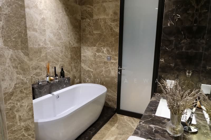 28 Chidlom, Bangkok, 28 Chit Lom Alley, Lumphini, Pathum Wan, Bangkok, 2 Bedrooms, 90 sqm, Condo For Rent, by Nathamon Saewang, 500501351 - DDproperty.com