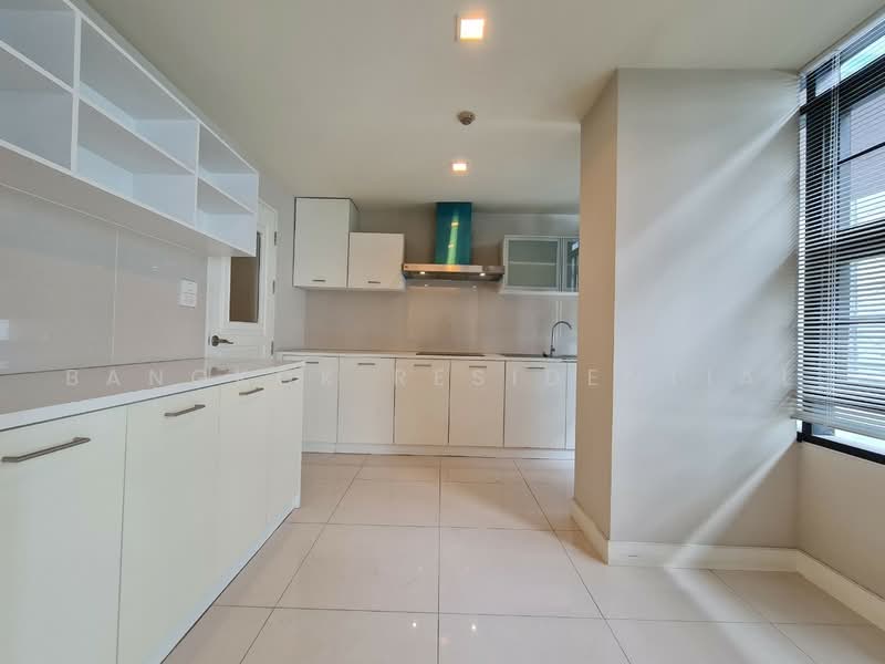 Rom Sai Residence : อาคารร่มไทร, กรุงเทพ, สุขุมวิท ซอย 55/25, คลองตันเหนือ, วัฒนา, กรุงเทพ, 240 ตร.ม., อพาร์ทเมนท์ ให้เช่า, โดย Bangkok Residential, 500501354 - DDproperty.com