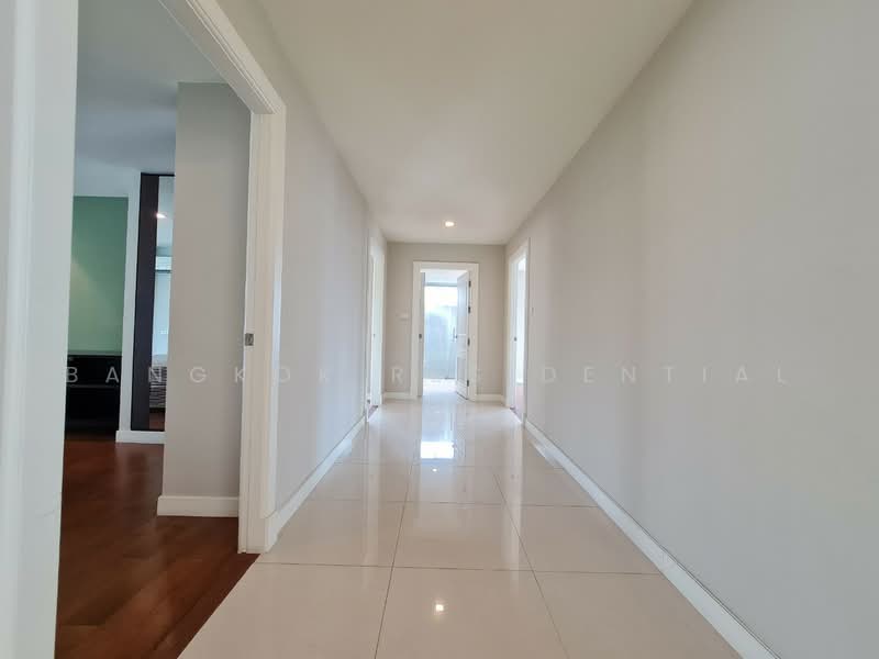 Rom Sai Residence, Bangkok, Sukhumvit Soi 55/25, Khlong Tan Nua, Watthana, Bangkok, 3 Bedrooms, 240 sqm, Apartment For Rent, by Bangkok Residential, 500501354 - DDproperty.com