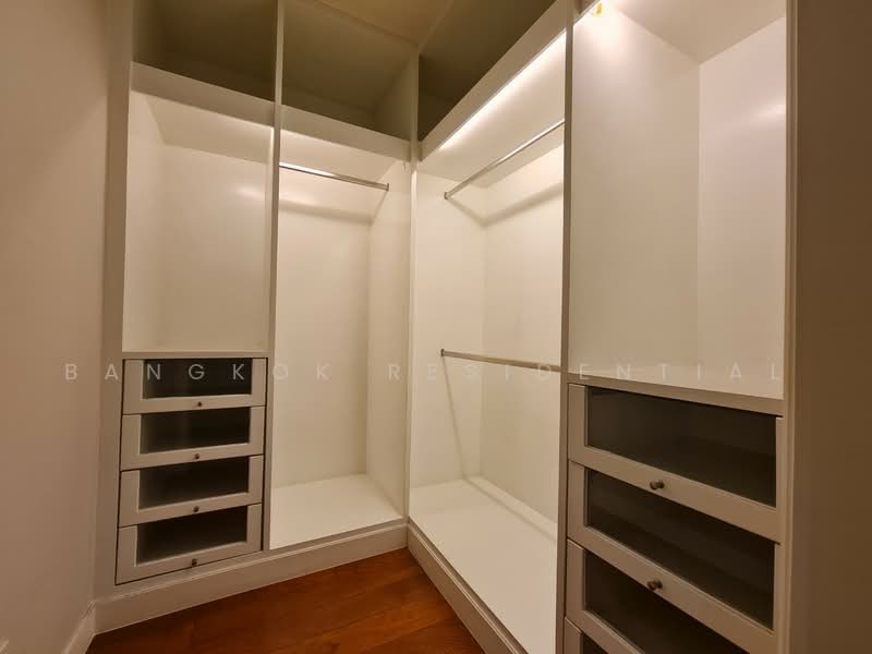 Rom Sai Residence, Bangkok, Sukhumvit Soi 55/25, Khlong Tan Nua, Watthana, Bangkok, 3 Bedrooms, 240 sqm, Apartment For Rent, by Bangkok Residential, 500501354 - DDproperty.com