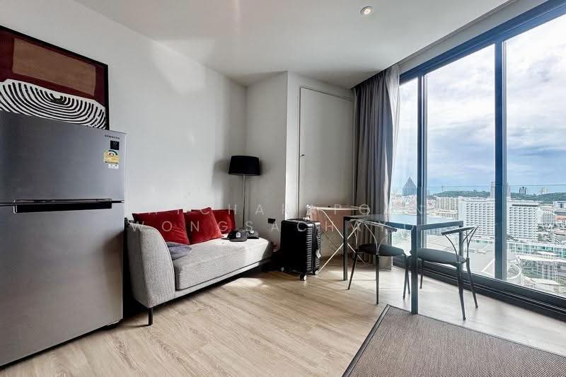 EDGE Central Pattaya, Chon Buri (Pattaya), Pattaya Sai Song, Bang Lamung, Bang Lamung (Pattaya), Chon Buri (Pattaya), 1 Bedroom, 30 sqm, Condo For Sale, by Patcharaporn Wongsachayo, 500501360 - DDproperty.com