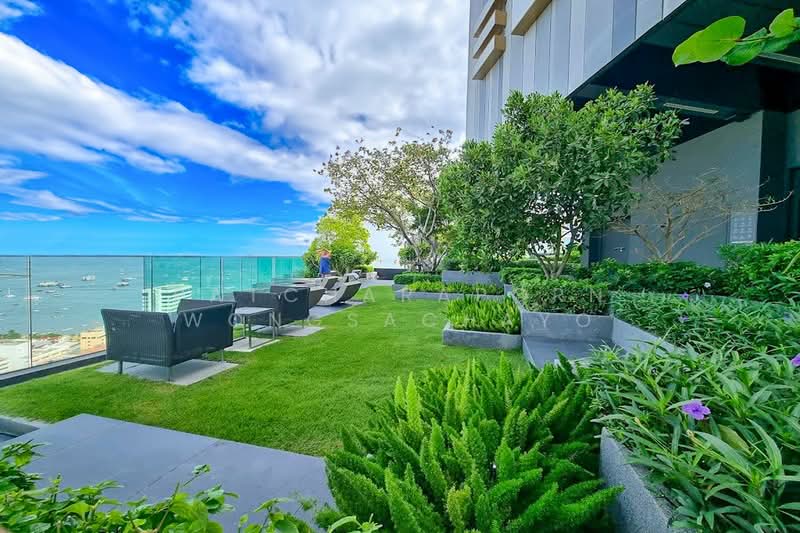 EDGE Central Pattaya, Chon Buri (Pattaya), Pattaya Sai Song, Bang Lamung, Bang Lamung (Pattaya), Chon Buri (Pattaya), 1 Bedroom, 30 sqm, Condo For Sale, by Patcharaporn Wongsachayo, 500501360 - DDproperty.com