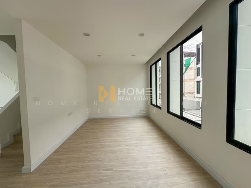 The Pearl Residence Sirat Expressway-Charan 75, Bangkok, 1270 ซ.จรัญสนิทวงศ์ 75, Bang Phlat, Bangkok, 3 Bedrooms, 200 sqm, Townhouse For Sale, by HOME Real Estate Service, 500501364 - DDproperty.com