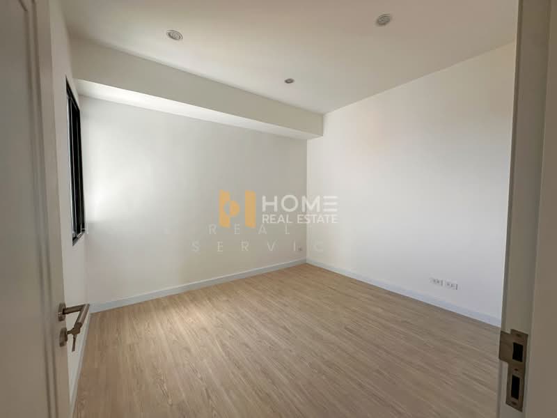 The Pearl Residence Sirat Expressway-Charan 75, Bangkok, 1270 ซ.จรัญสนิทวงศ์ 75, Bang Phlat, Bangkok, 3 Bedrooms, 200 sqm, Townhouse For Sale, by HOME Real Estate Service, 500501364 - DDproperty.com