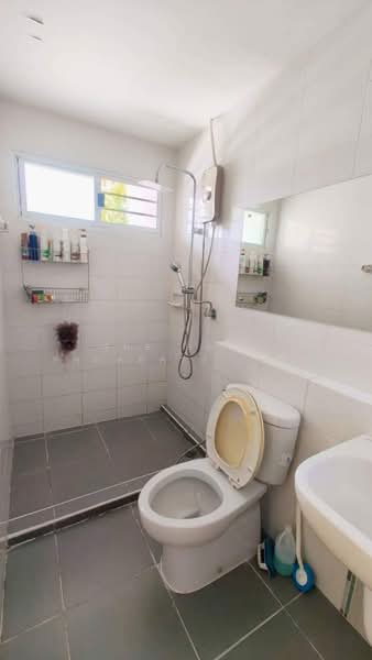 Indy Prachauthit 90, Samut Prakan, Soi Pracha Uthit 90, Pracha Uthit Road, Nai Khlong Bang Pla Kot, Phra Samut Jadee, Samut Prakan, 2 Bedrooms, 150 sqm, Townhouse For Sale, by The Best Property เปิ้ล, 500501380 - DDproperty.com
