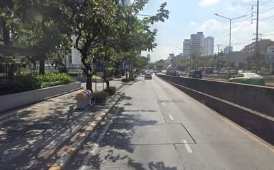 ขาย - ขายบ้านเดี่ยว 2 ชั้น ประชาราษฎร์บำเพ็ญ ใกล้ MRT ห้วยขวาง, กรุงเทพ