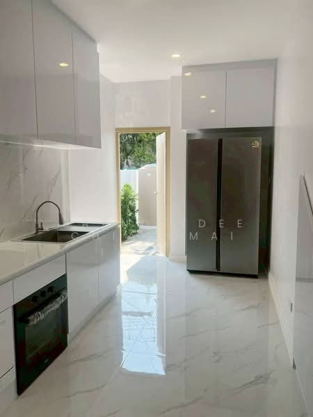 Pool Villa ให้เช่า ใกล้กาดฝรั่ง เพียง 10 นาที ค่าเช่า 70,000 บาท / เดือน รหัสทรัพย์ : No.14P022, เชียงใหม่, สันผักหวาน, หางดง, เชียงใหม่, 150 ตร.ม., บ้านเดี่ยว ให้เช่า, โดย Baandeedee Chiangmai, 500501435 - DDproperty.com