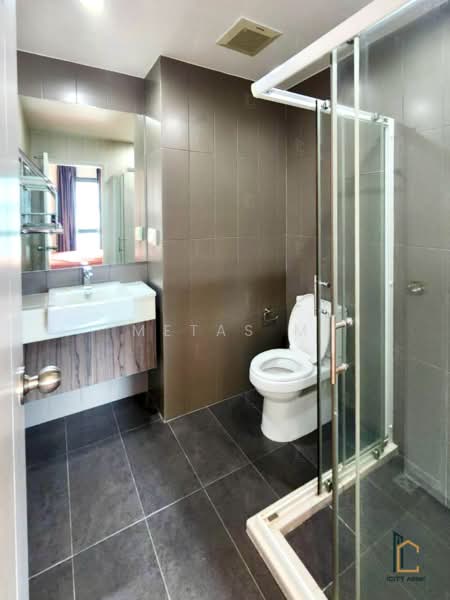 Centric Huai Khwang Station, Bangkok, Ratchadaphisek Road, Huai Khwang, Bangkok, 1 Bedroom, 32 sqm, Condo For Sale, by Metas M, 500501485 - DDproperty.com